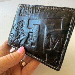 Fossil Texas A&M Aggies Embossed Leather Front Pocket  Men’s Wallet